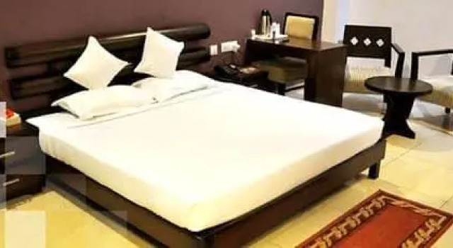 Hotel Center Point, Rezervovat Hotel Roorkee Uttarakhand