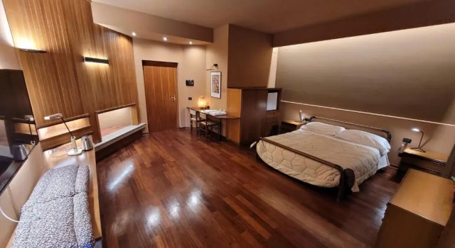 Nuovo Mondo, Buchen Sie Hotel Montefalco Umbrien