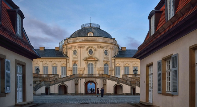 elaya hotel stuttgart boeblingen, Reserva ahora Hotel Hoteles en Baden-Wurtemberg con piscina, Piscina