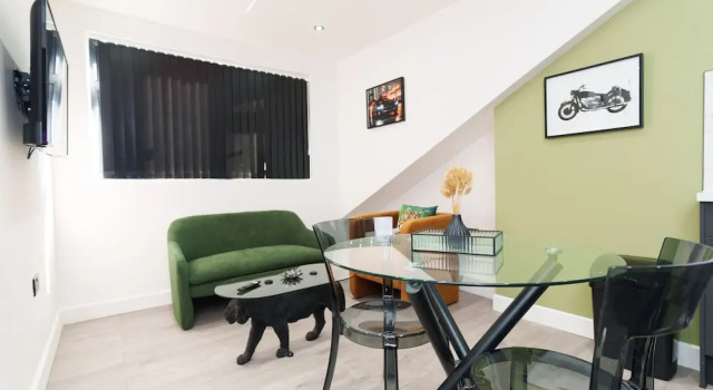 Апартаменты Standard Hamilton Apartments