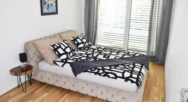 Cosy new Apartment 3min to VIC/Uno-City and Danube, Rezervasyon Daire Viyana otoparklı oteller, Donauzentrum yakınında, Otopark