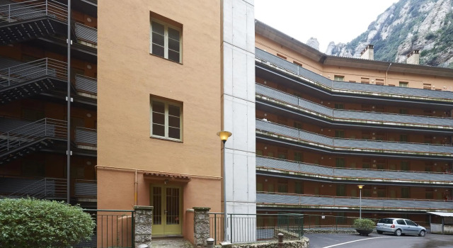 Apartamentos Montserrat Abat Marcet