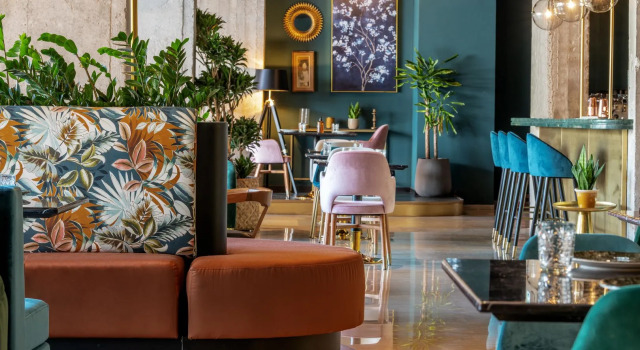 Skylark, Aluma Hotels & Resorts, Забронировать Отель Афины Острова Саронического залива - Аттика, рядом с Национальный археологический музей