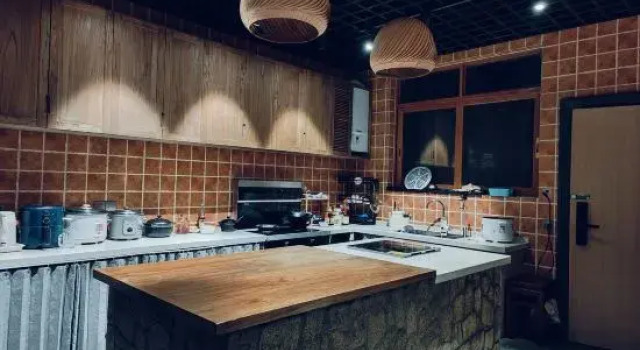Floral Lux Hotel · fan Dust Home New Song Dynasty Luxury and Hidden Designer Guesthouse, Varaa Hotelli Shangrao Jiangxi