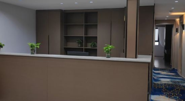 Qingding  Jiarong  Homestay (Danba  County Passenger  Transport  Center  Store), Prenota Hotel Hotel a Danba con parcheggio, Parcheggio