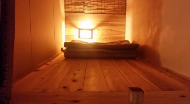 Кровать в общем номере (женский номер) backpackers guesthouse Border