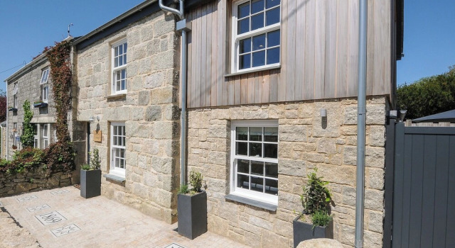 Stargazy Cottage