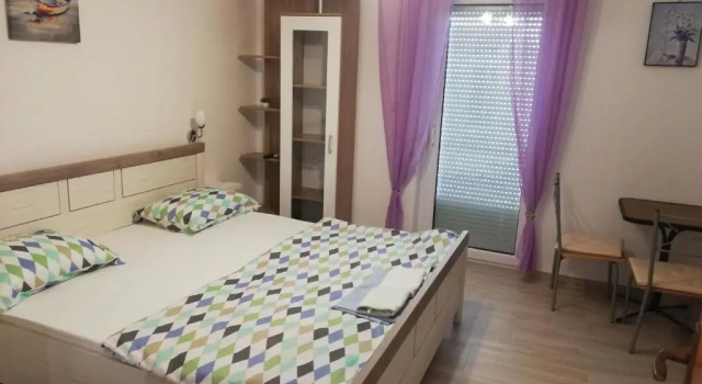 Студия с балконом Apartment Marta