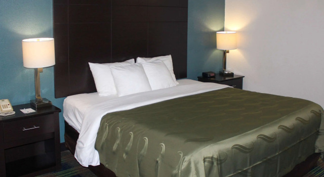 Двухместный номер Standard Quality Inn North Vernon