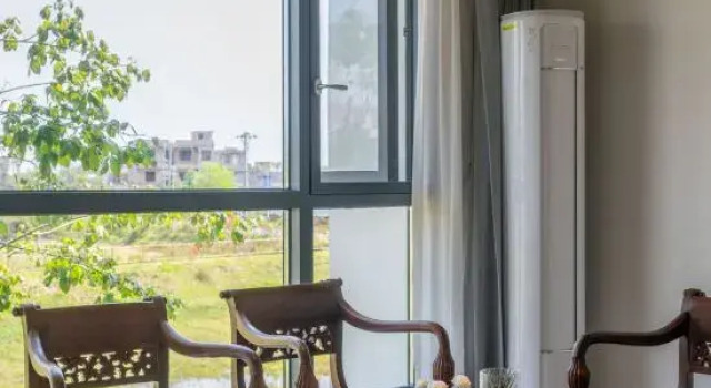Люкс с видом на озеро Haikou Mulian Daoxiang Healing Hotel