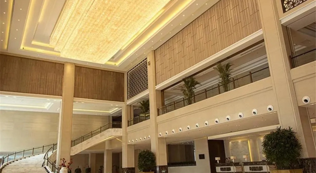 Howard Johnson Hotel, Book Hotel Jiyuan Henan