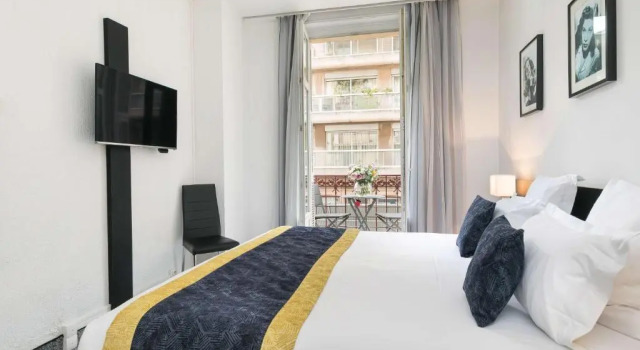 Двухместный номер Superior с балконом Best Western Plus Hôtel Massena Nice