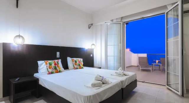 Апартаменты с 2 комнатами Mouria Studios & Apartments