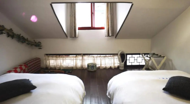 Suite Emerald Adventures Guesthouse