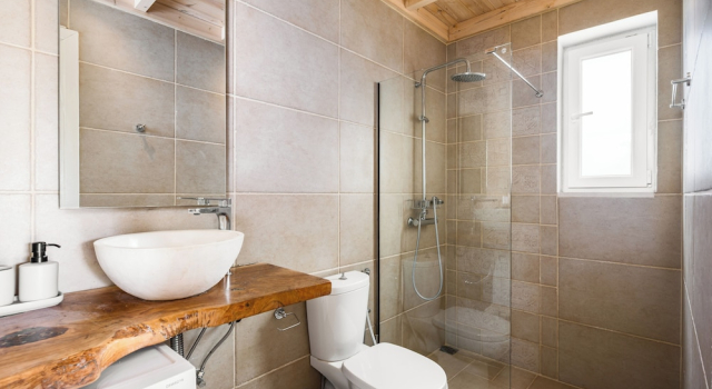 Вилла Villa Estia with Outdoor Hot Tub by Konnect - Next to the Beach
