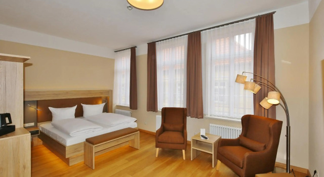 Hotel Theophano, Prenota Hotel Hotel 3 stelle a Garz, 3*