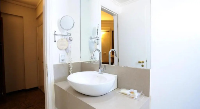 Двухместный номер Standard Oasis Plaza Hotel