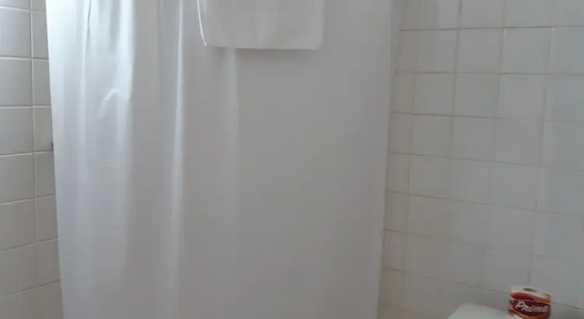 Двухместный номер Standard с видом на сад Portsmouth Beach Hotel