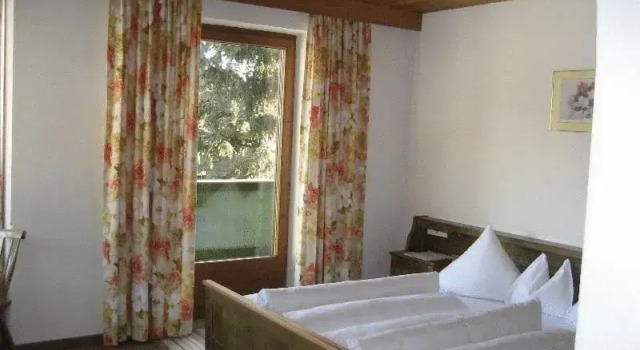 Gstehaus Krammer, Rezervovat Hotel Hotely v Tyrolsko se snídaní, Snídaně
