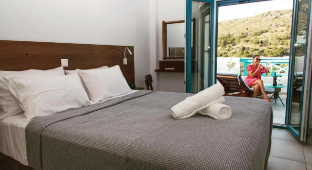 HELIADES SUITES, Prenota Hotel Agia Marina Partheni
