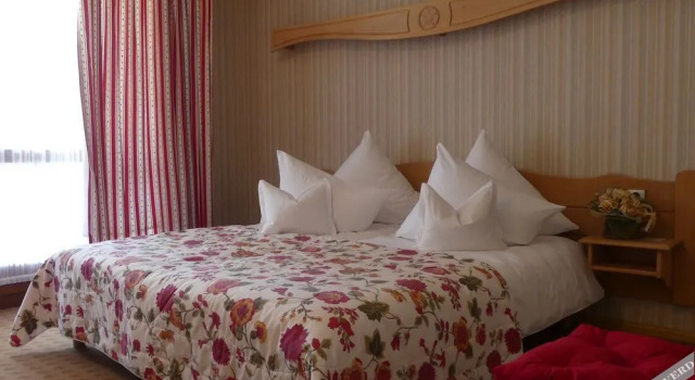 Hotel Restaurant Le Petit Kohlberg, Rezervasyon Otel Lucelle Sundgau