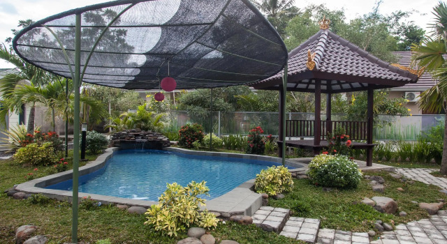 Camera Standard RedDoorz Syariah Plus near Banyuwangi Airport