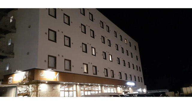 Hotel WIN, Book Hotel Hoteller i Saga med parkering, Parkering