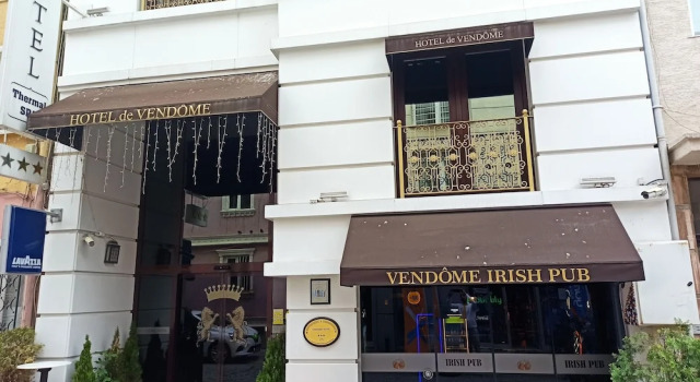 Люкс Vendome Hotel
