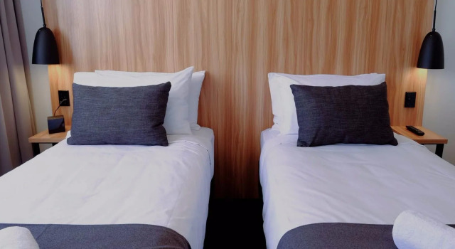No. 9 Hotel