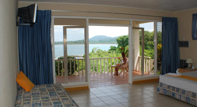 Hotel Guanamar, Varaa Hotelli Hotellit Puerto Carrillo aamiaisella, Aamiainen