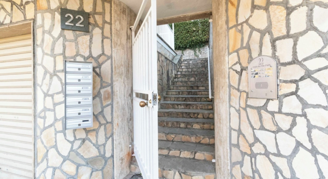 Guesthost - Charming Apt With Parking!, Book Apartment Turin 