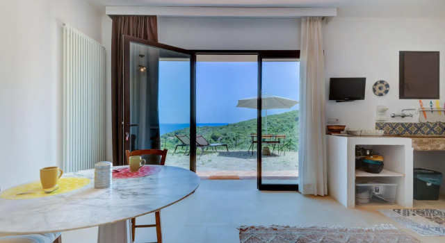 Villetta Beatina is a two-room apartment with 4 beds and a private garden-Villetta Beatina, Book Apartment Capoliveri Elba