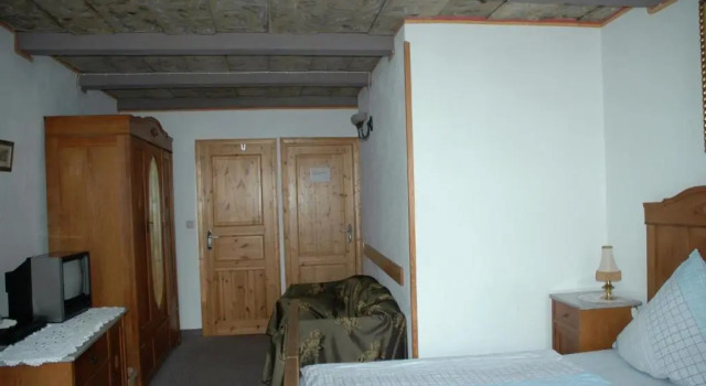Номер Standard Pension Zaremba