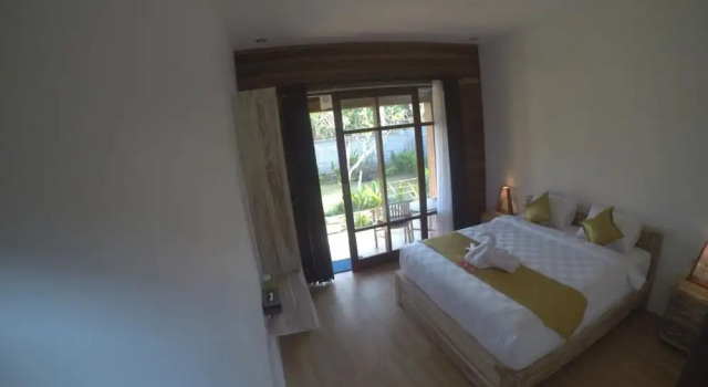 IMeme Guest House, Забронировать Гостевой дом Отели Лембонган с парковкой, рядом с Пляж Нуса Лембонган, Парковка