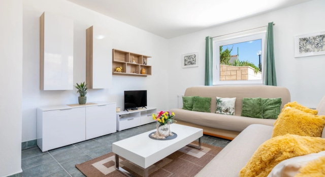 Apartments Maja