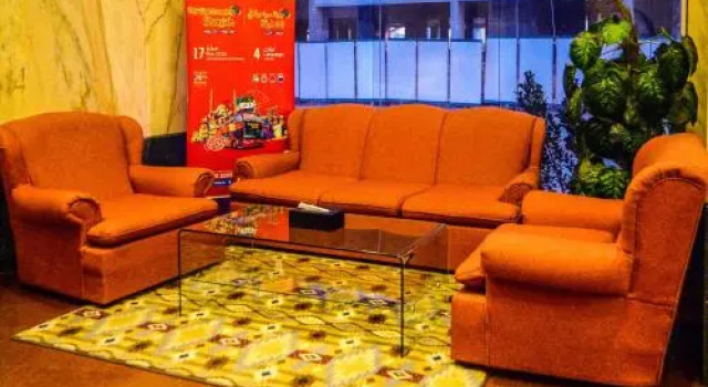 Deluxe Suite At The Doorstep Of Sharjah Mall