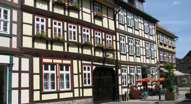 Traditions - Hotel "Zur Tanne", Buchen Sie Hotel Wernigerode 