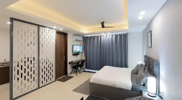 Housr Sector 54 Suncity Gurgaon, Забронировать Отель Отели Гургаон с парковкой, рядом с Ansal University, Парковка