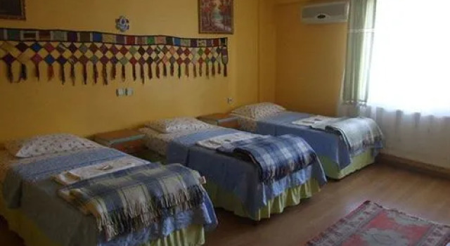 Efes Antik Hotel, Забронировать Отель Сельчук Измир, рядом с Музей Эфеса