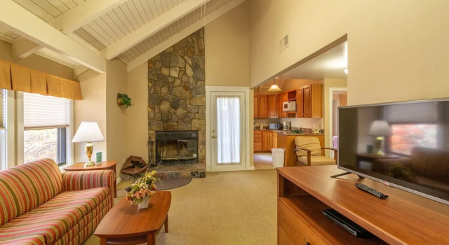 Номер Standard с 3 комнатами с балконом Massanuttens Shenandoah Villas by TripForth
