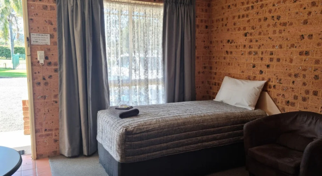 Номер Deluxe Aberdeen Motel