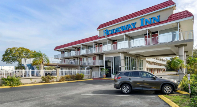 Rodeway Inn Clearwater-Largo, Buchen Sie Hotel Largo Pinellas County