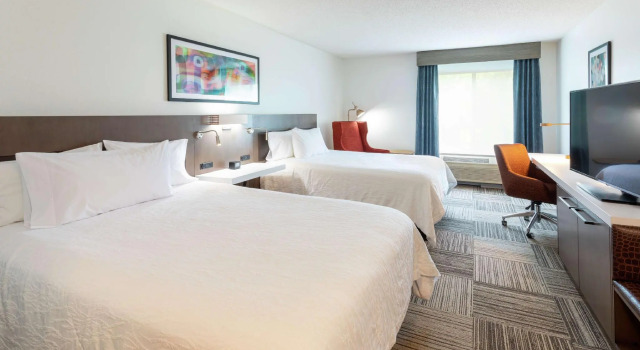 Четырёхместный номер Standard Hilton Garden Inn Minneapolis/Bloomington