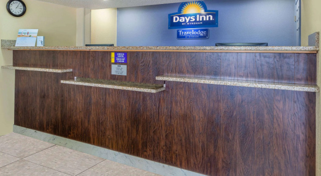 Travelodge by Wyndham Charles Town - Harpers Ferry, Buchen Sie Hotel Charles Town 