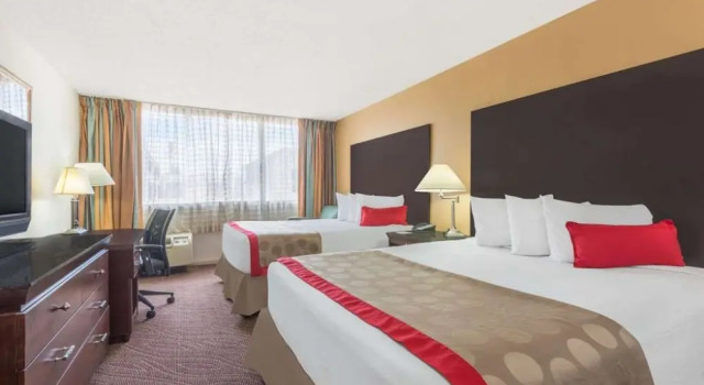 Ramada Laramie, Забронировать Отель Ларами 