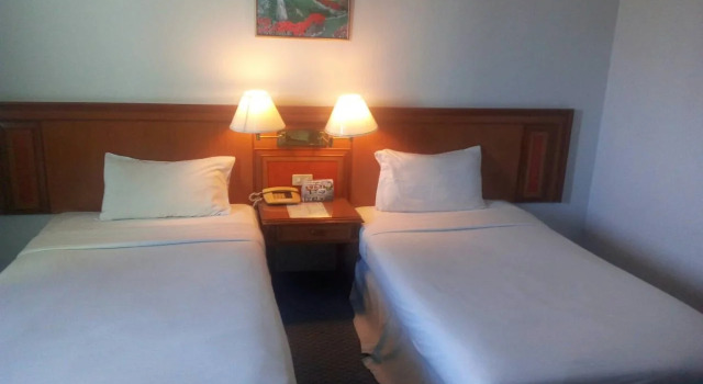 Khumsuphan Hotel, Rezervovat Hotel Hotely v Central Thailand se snídaní, Snídaně