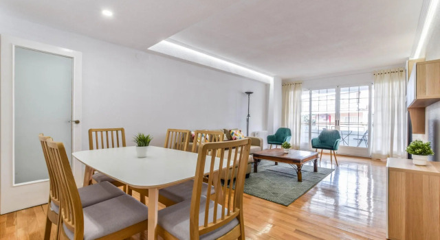 Alcalá I in Madrid with 3 bedrooms and 2 bathrooms, Забронировать Отель Мадрид Провинция Мадрид, рядом с Andrés Martínez de León
