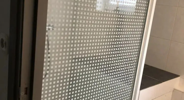 Апартаменты Comfort Slapen in eigentijds woonboot hotel