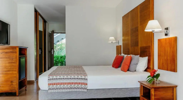 Семейный номер Standard с балконом и с красивым видом из окна Hotel Le Recif, Ile de la Reunion