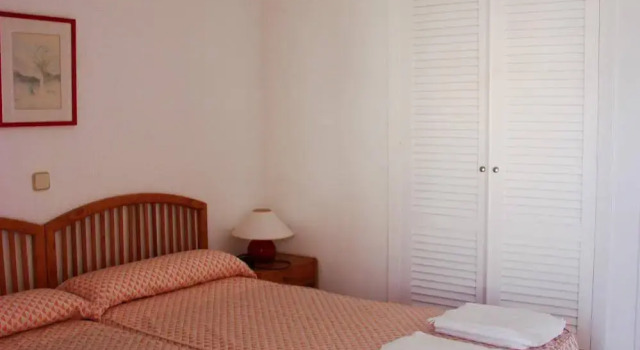 Apartamentos Dominique, Varaa Huoneisto La Manga del Mar Menor 